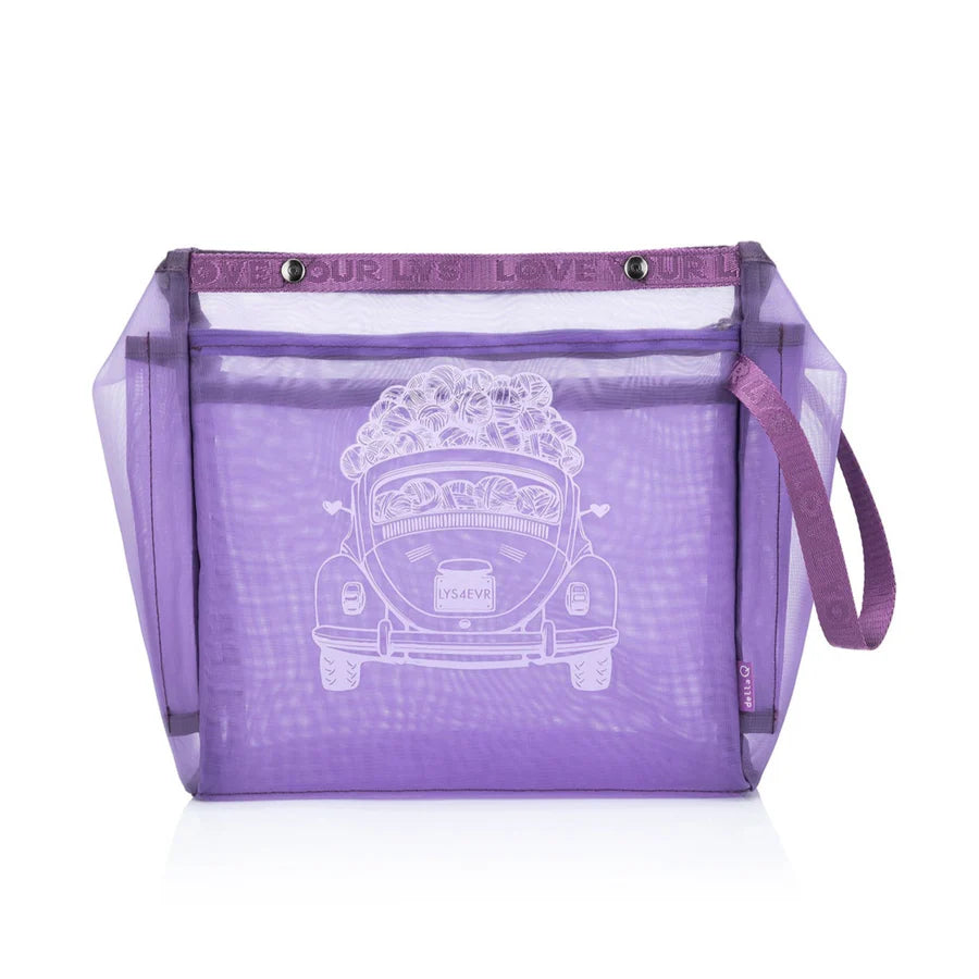 Della Q Standing Oh Snap! Bags