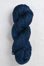 Malabrigo; Arroyo; azul profundo;