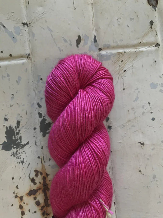 Farmers Daughter Yarn; foxy lady; big sky sunset