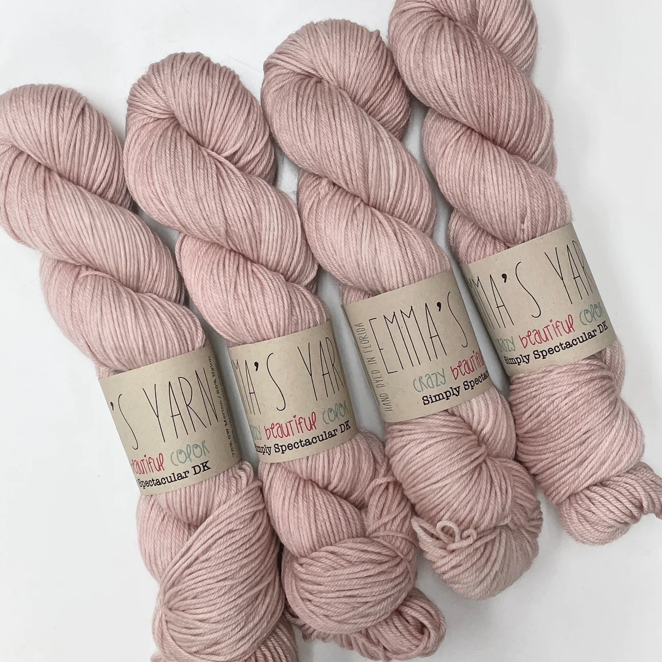Emmas yarn; Simply Spectacular DK; Himalayan Salt;