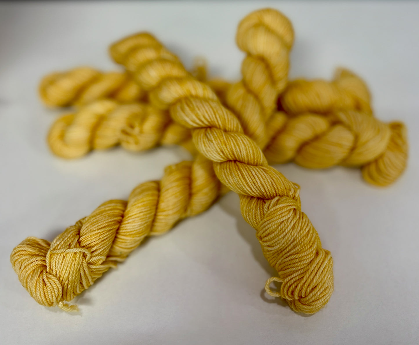 Frog It Yarns Minis
