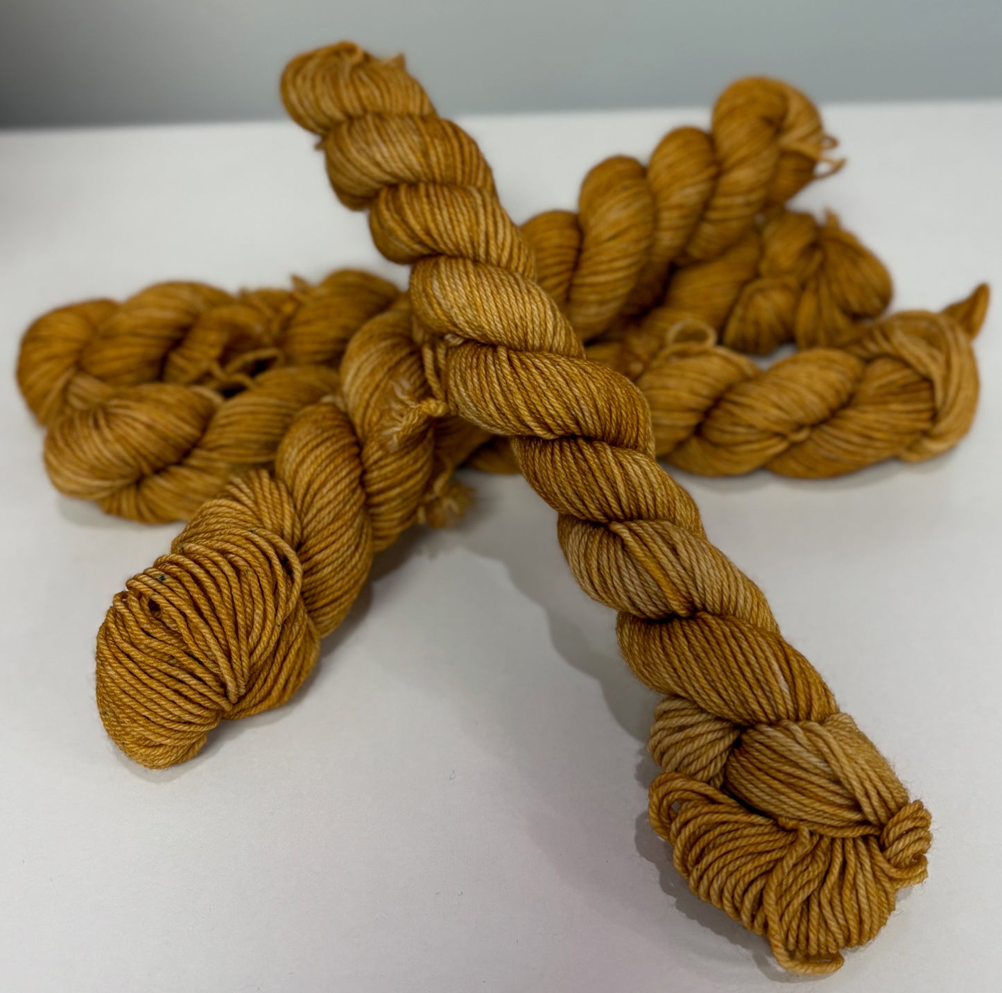 Frog It Yarns Minis