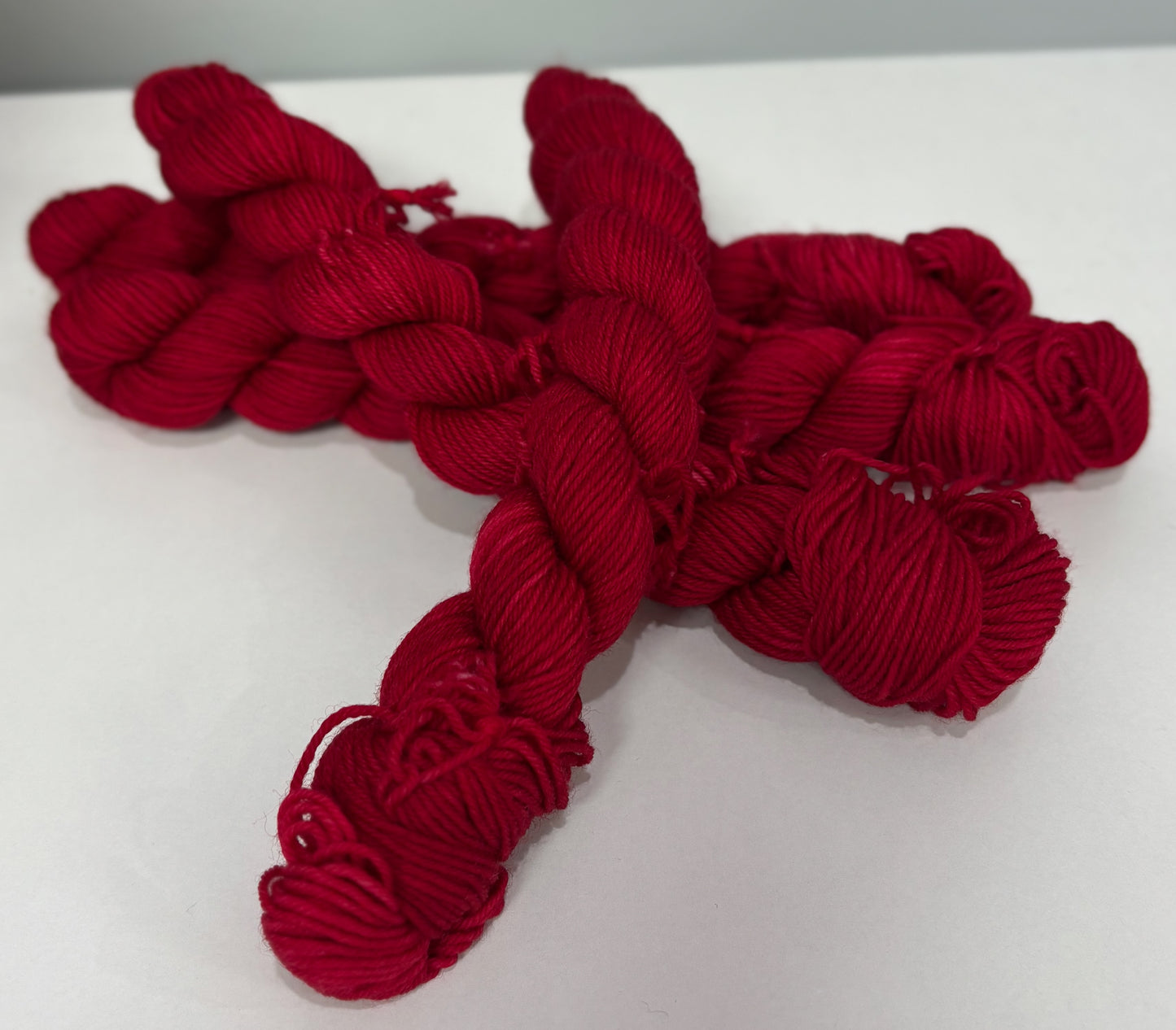 Frog It Yarns Minis