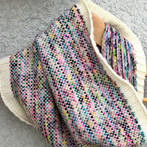 YarnSnob 100 Colors Cowl Kit