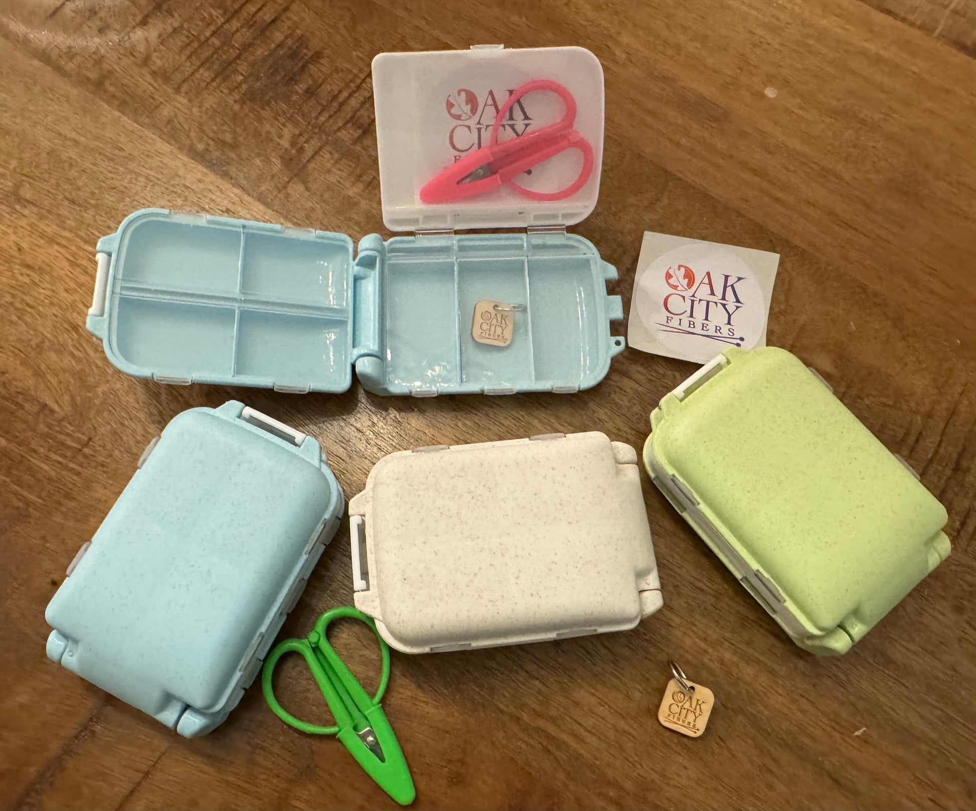 Oak City Fibers Notions Case; Blue; Gray; Green