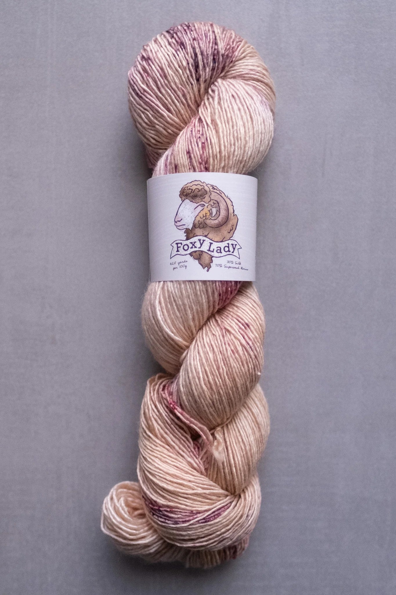 foxy lady; fingering; silk; minnioki