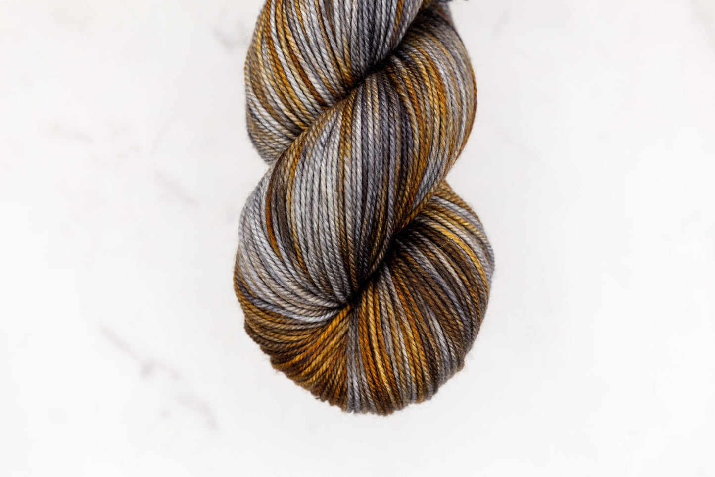 Magpie Fibers; Swanky DK; queen beaver;