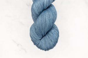 Magpie Fibers; Swanky DK; free fallin