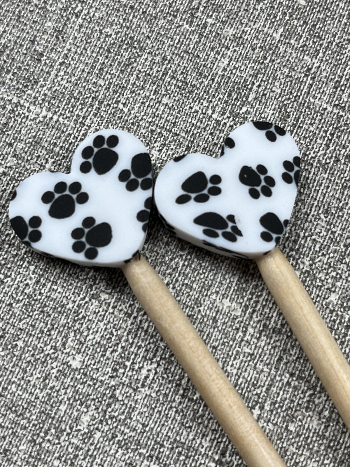 Minnie & Purl; Stitch Stoppers; Paw Prints;