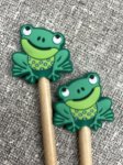 Minnie & Purl; Stitch Stoppers; Frogs;
