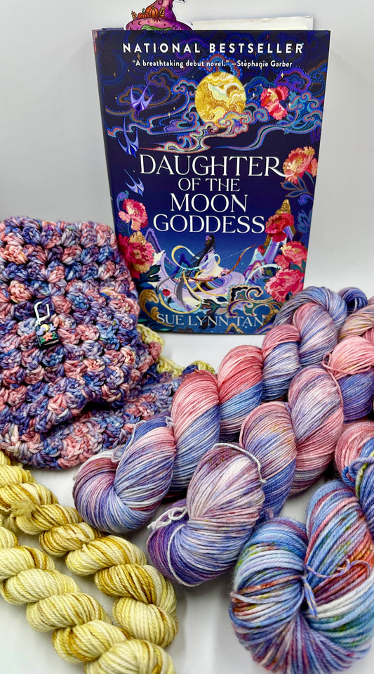 Frog It Yarns Monthly Book/Sock Club Sets