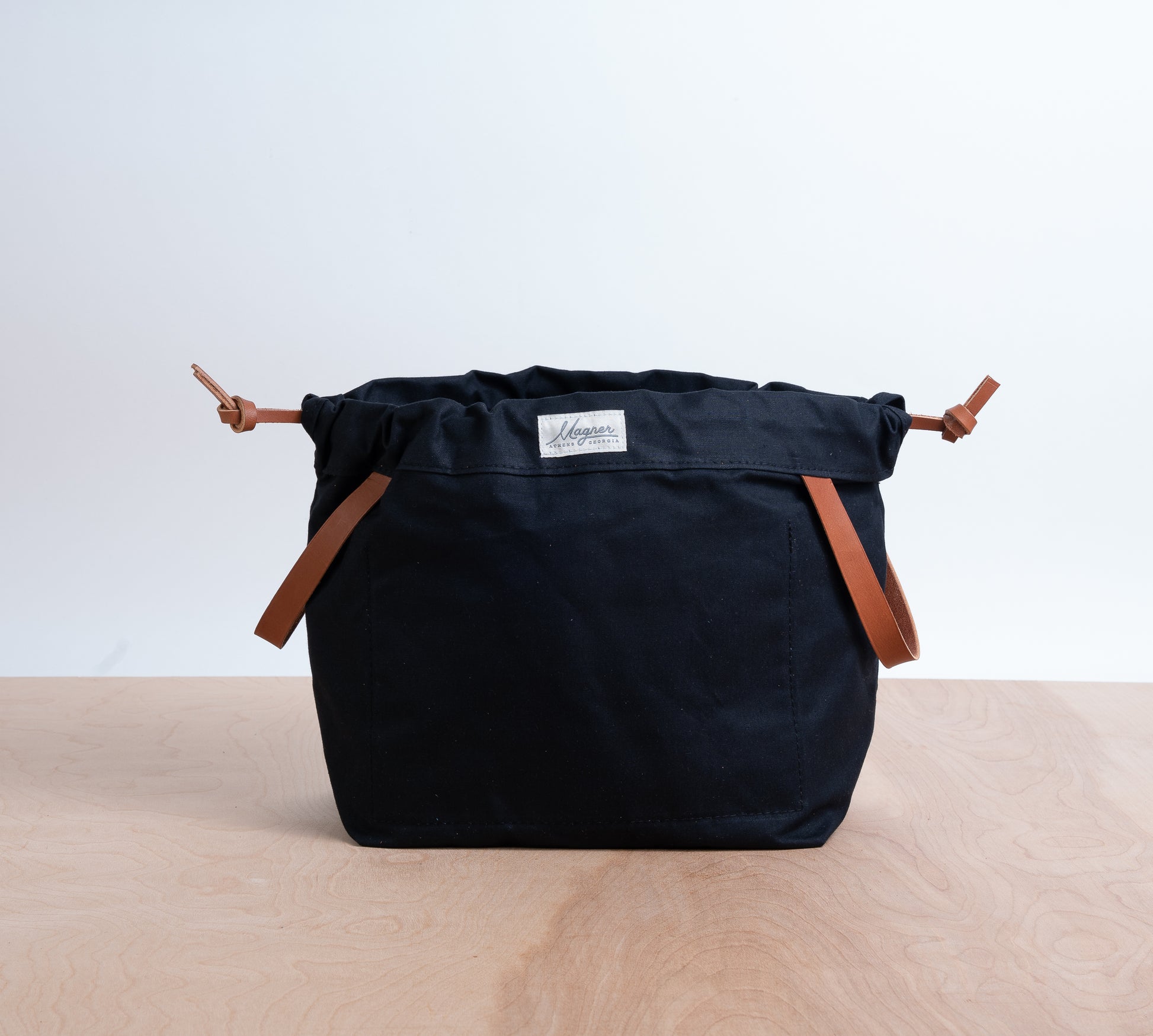 magner; drywax; bag; black;